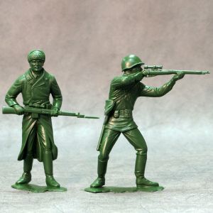 WWII Russians №1 (Marx recast) - a set of 2 pcs 